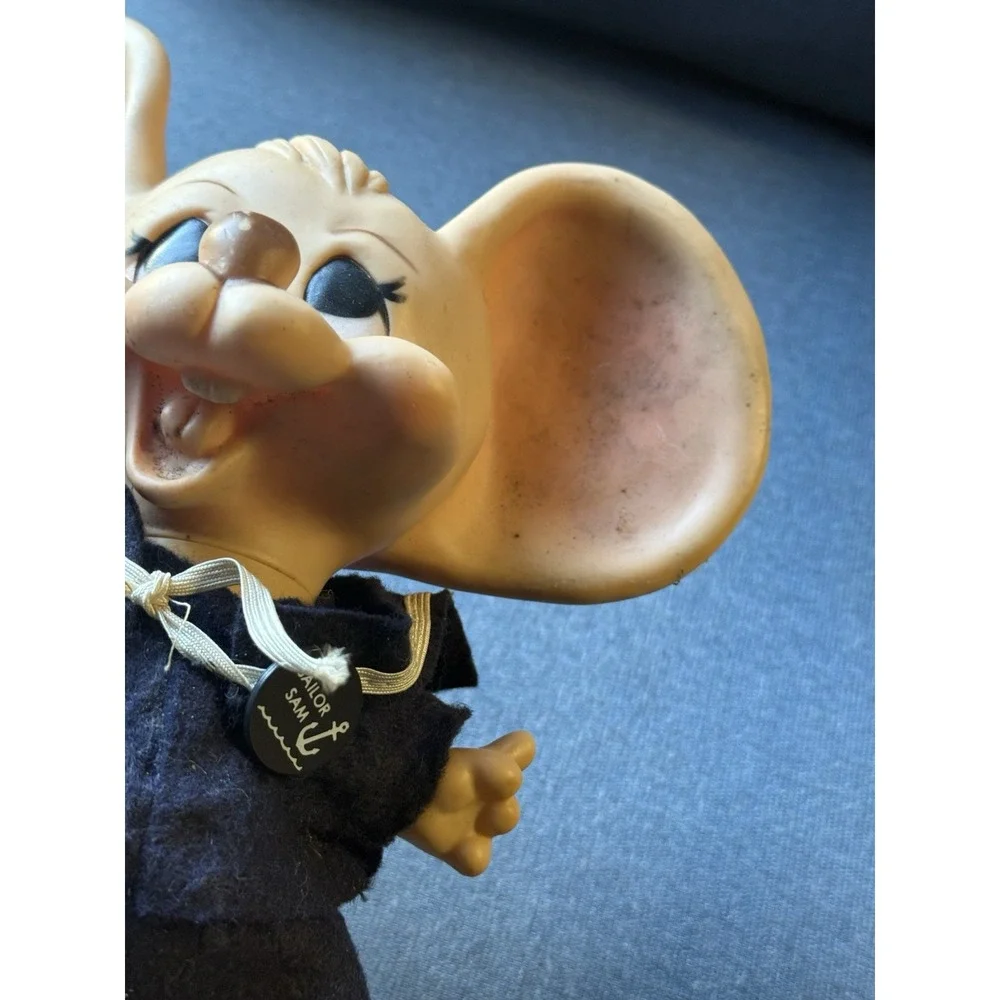 Huron Sailor Sam Vinyl Mouse FigureIn Navy Uniform‎ VTG